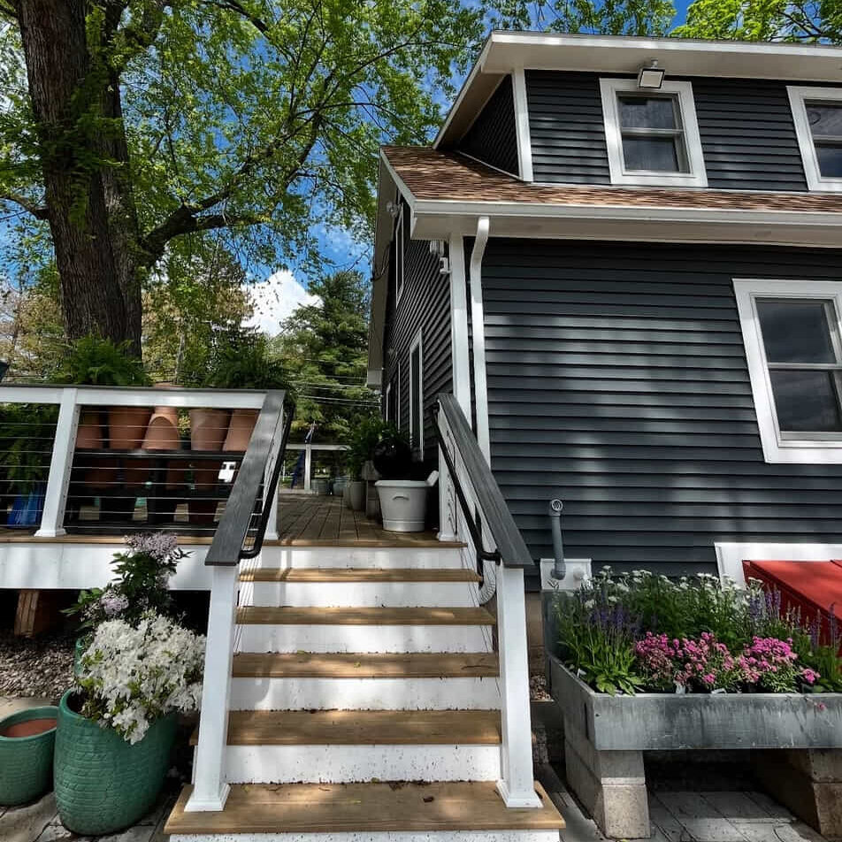 maple-tree-nursery-boutique-gift-shop-outside